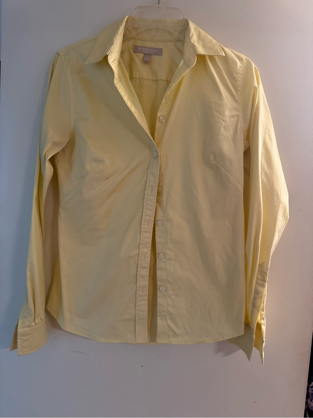 Banana Republic Light Yellow Non-Iron Fitted Shirt